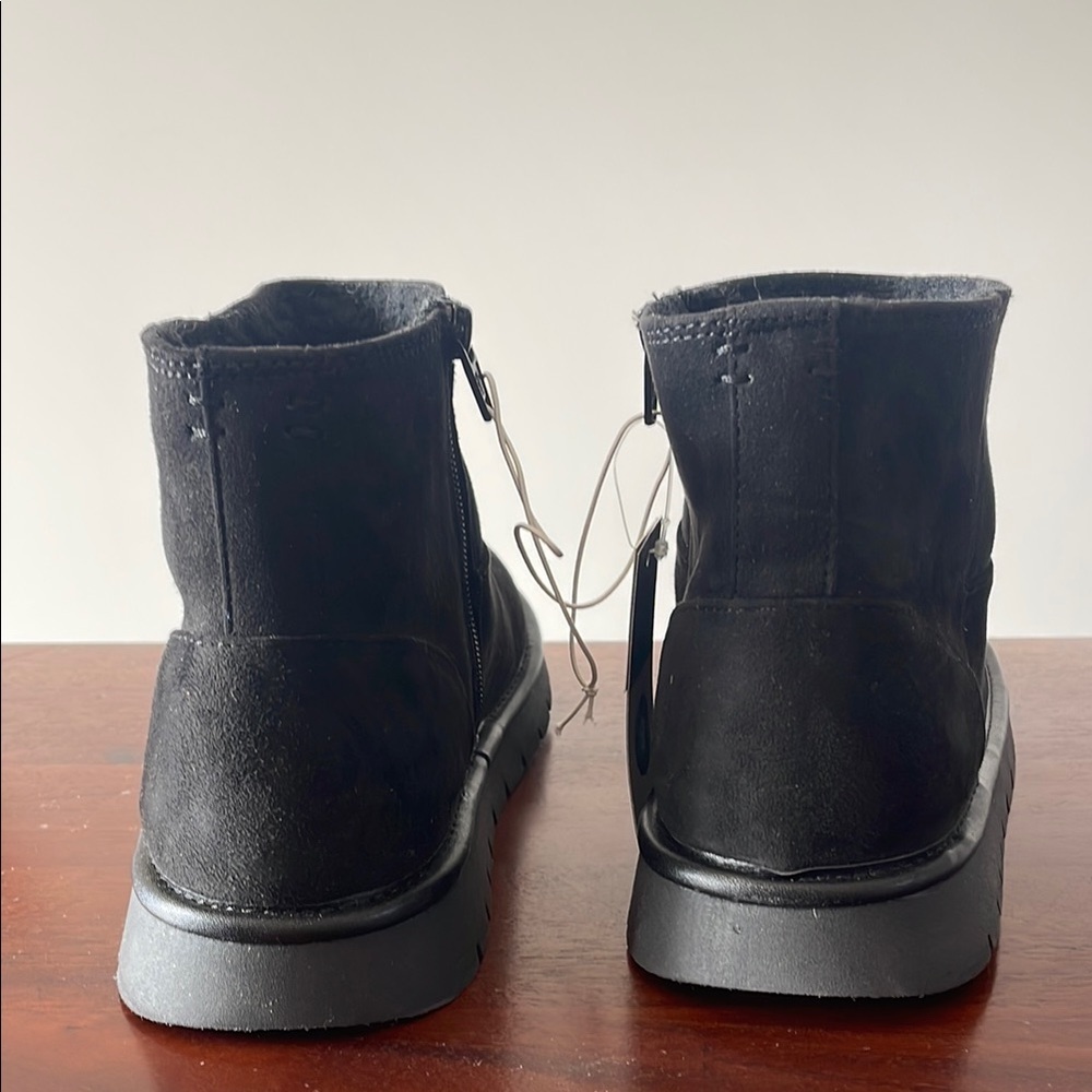 Universal Thread woman’s memory foam Black Winter ankle Boots New Size 9 - Picture 4 of 9